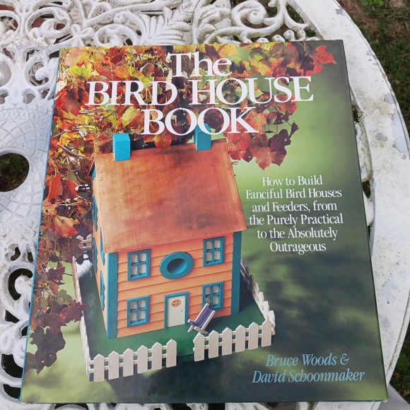 Birdhouse and Feeder Crafting Book Set - Picture 6 of 11
